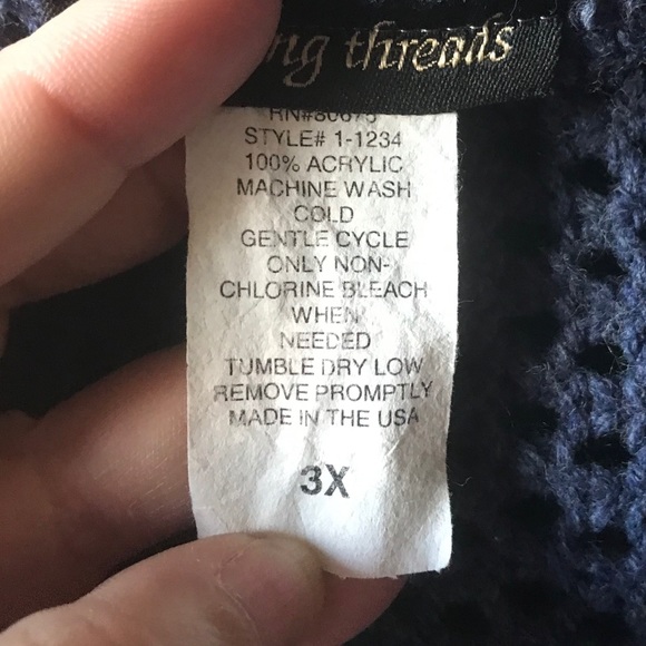 Short Sleeve Sweater - Picture 8 of 8